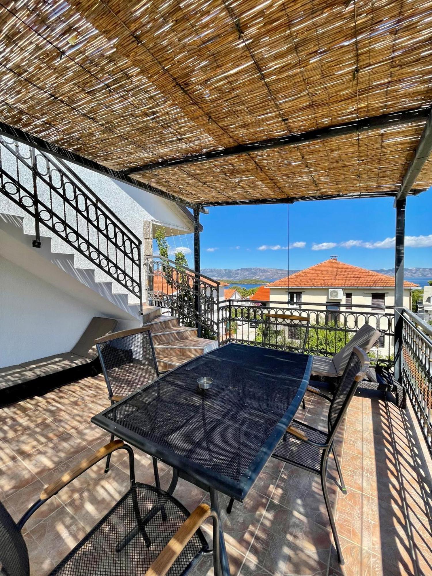Appartement Rubin - Pehar Jelsa (Hvar)